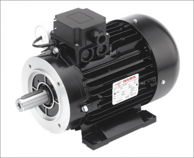 Motor electric trifazat hawk negru cu carcasă nervurată și arbore argintiu pentru pompe înaltă presiune